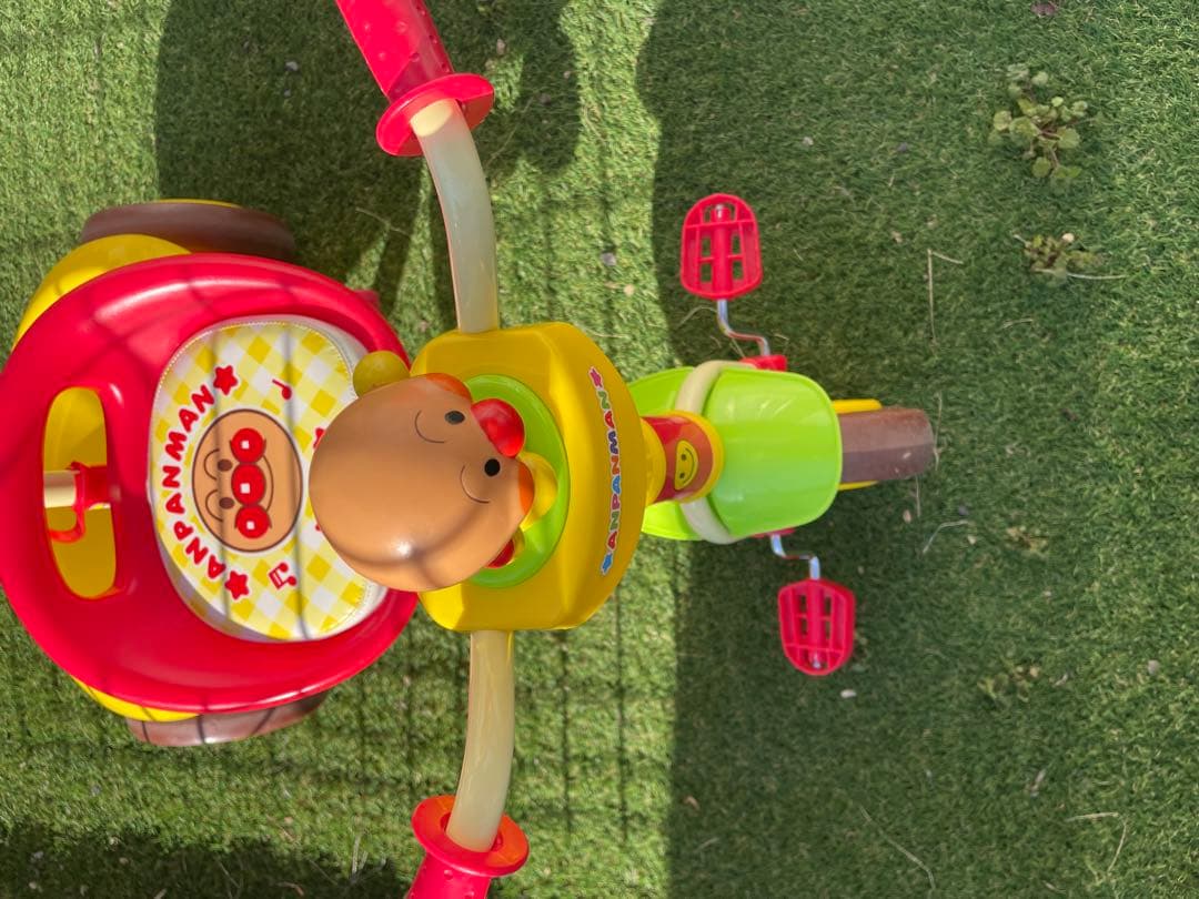 【美品】それいけ！アンパンマン ME 三輪車 押し棒付き