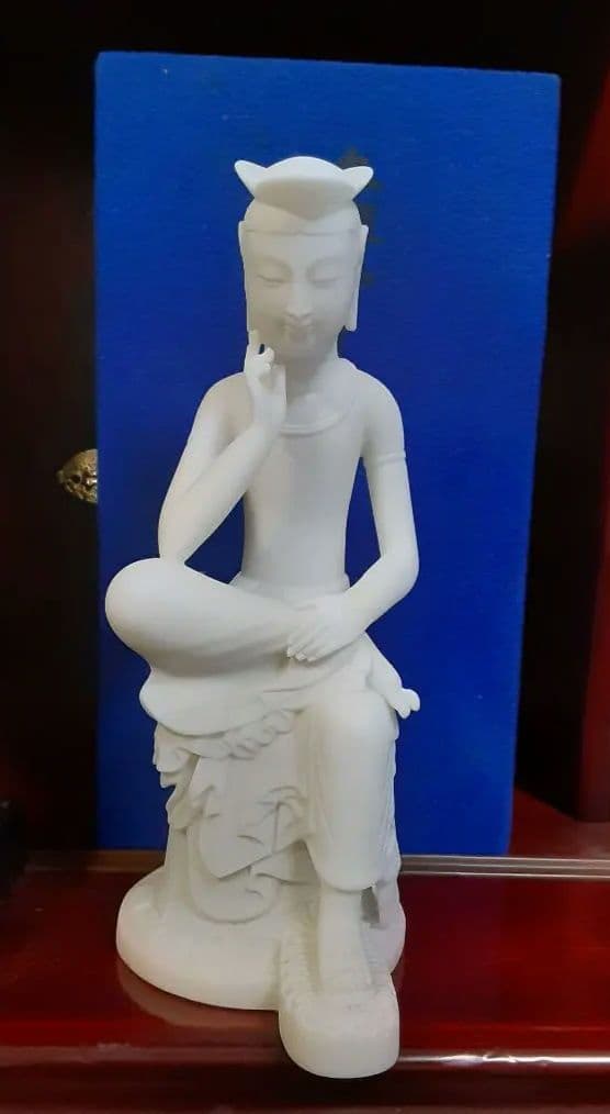 大理石 弥勒菩薩半跏像