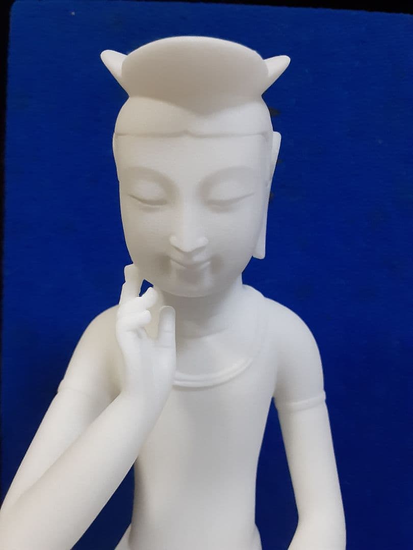 大理石 弥勒菩薩半跏像