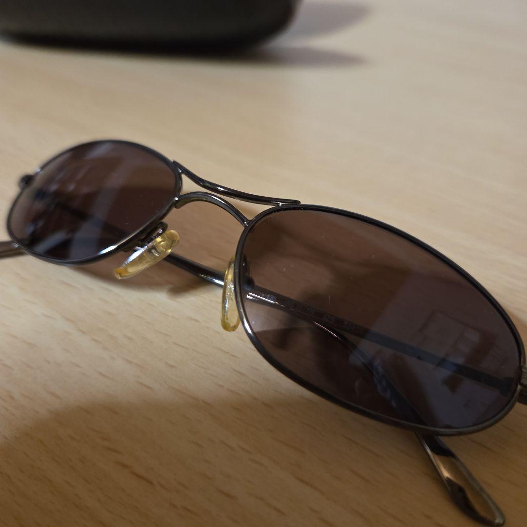 値下げ中　GUCCI ブラウンレンズ メタルサングラス ケース付き