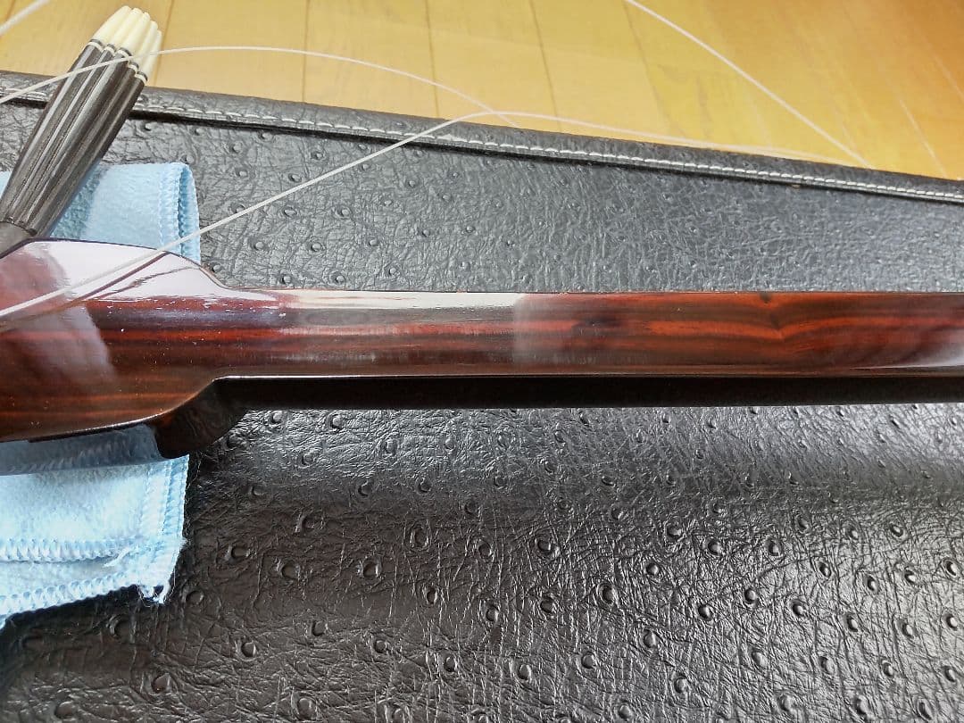 沖縄三線 知念大工型 スンチー塗り（値引き中）