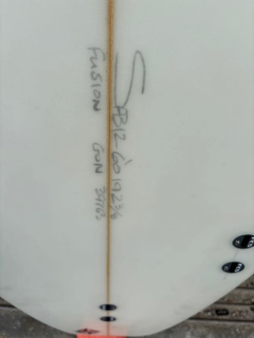 サイモンアンダーソン　フュージョン　サーフボード 6'0\"