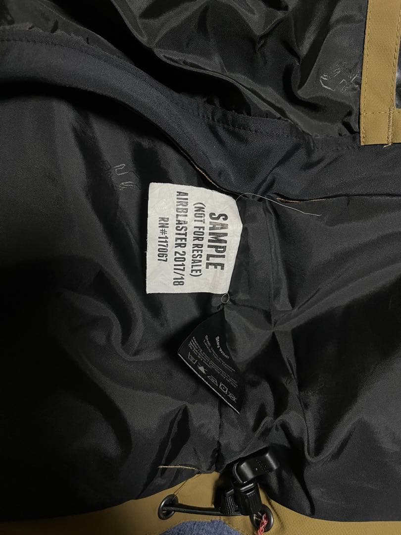 AIRBLASTER エアブラスター BEAST NICOLETTE サイズＭ