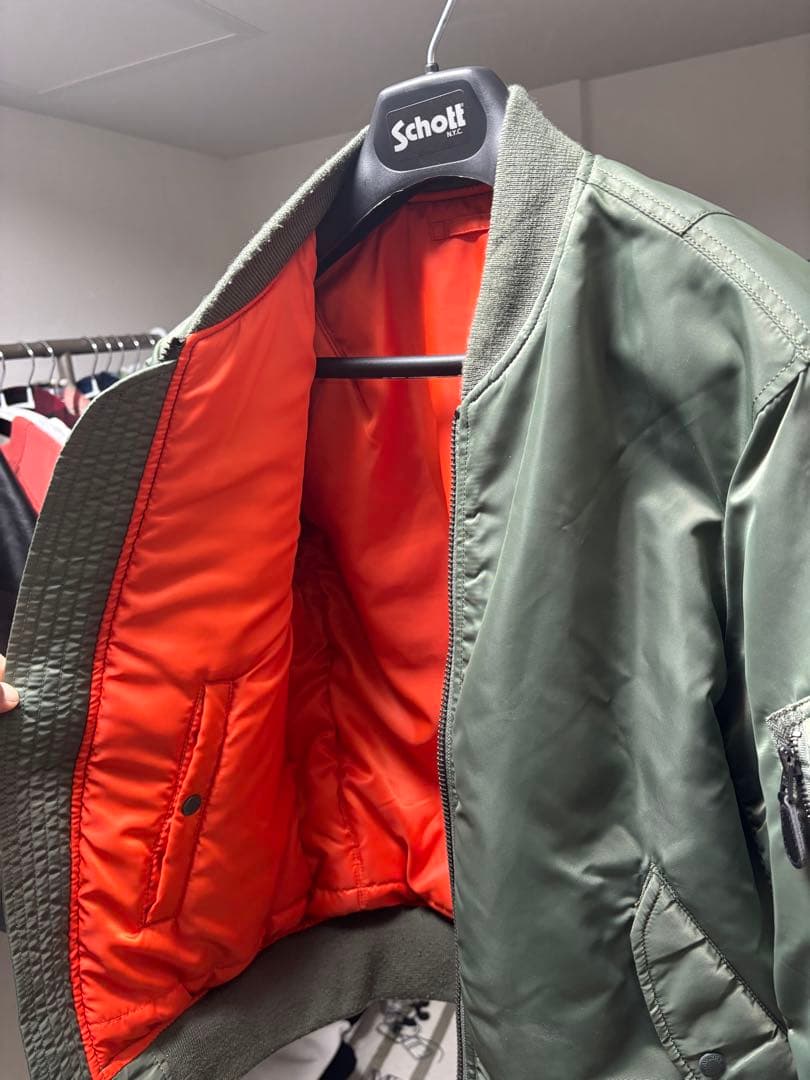 AVIREX MA-1 フライトジャケット オリーブ