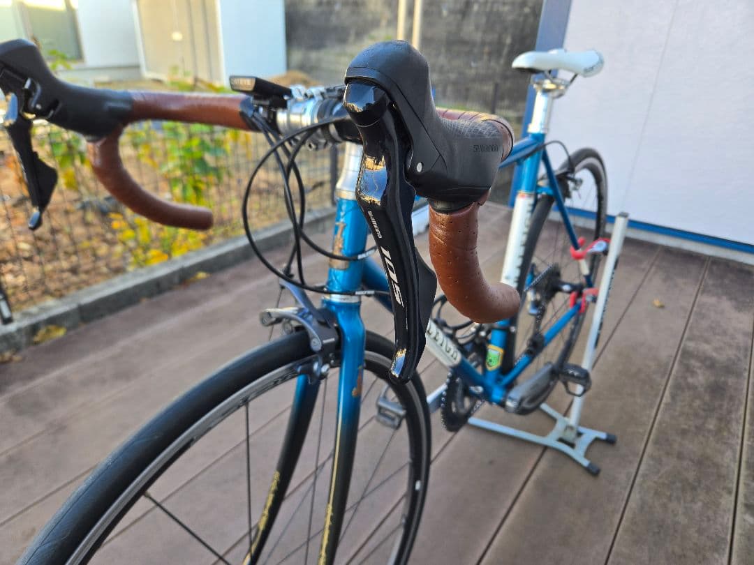 装備豪華　RALEIGH クロモリロードバイク 　カンパニョーロゾンダ