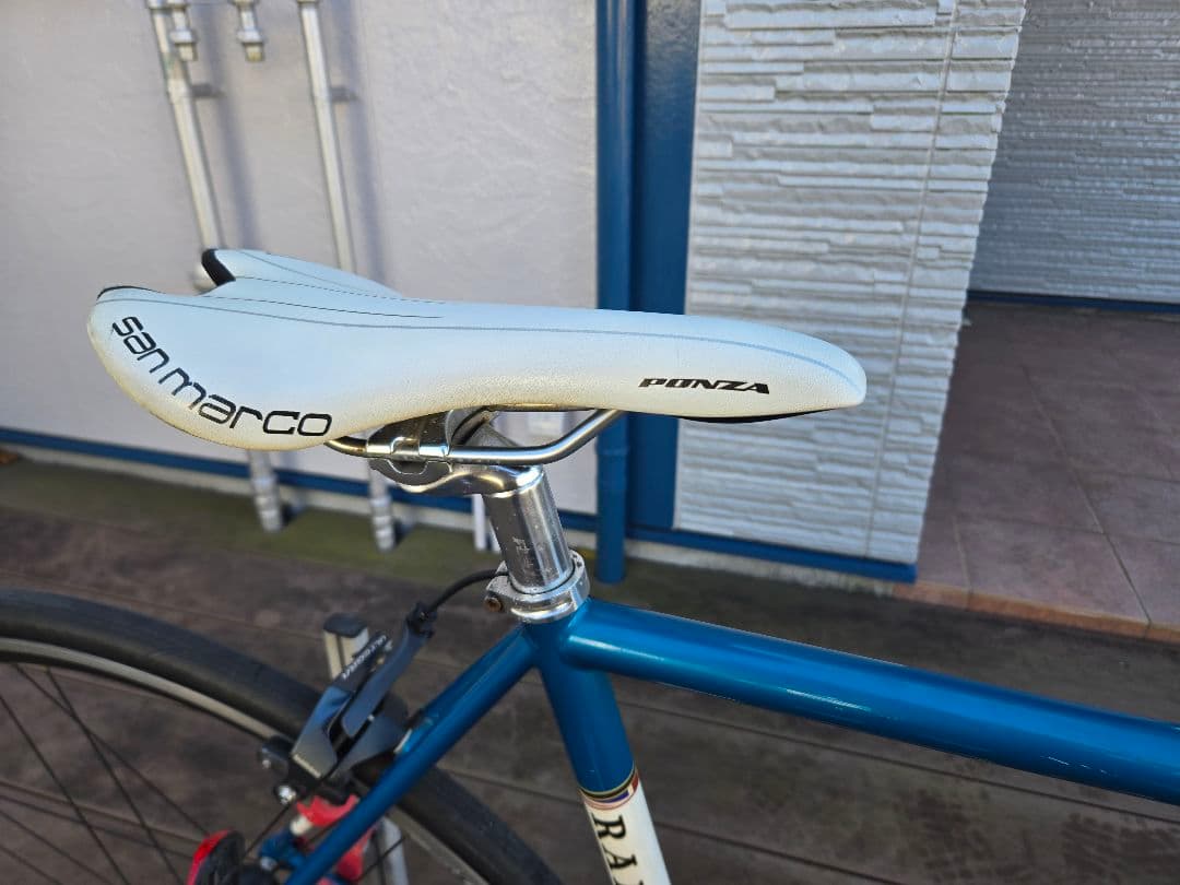 装備豪華　RALEIGH クロモリロードバイク 　カンパニョーロゾンダ