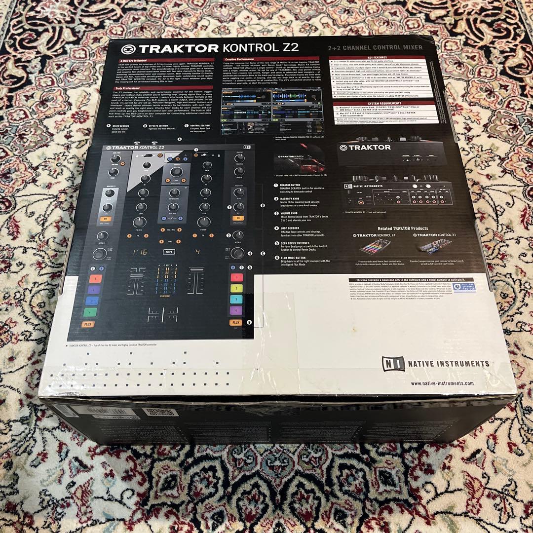 TRAKTOR KONTROL Z2 DJミキサー