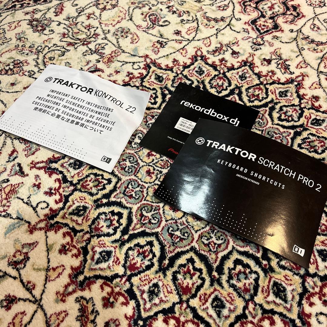 TRAKTOR KONTROL Z2 DJミキサー