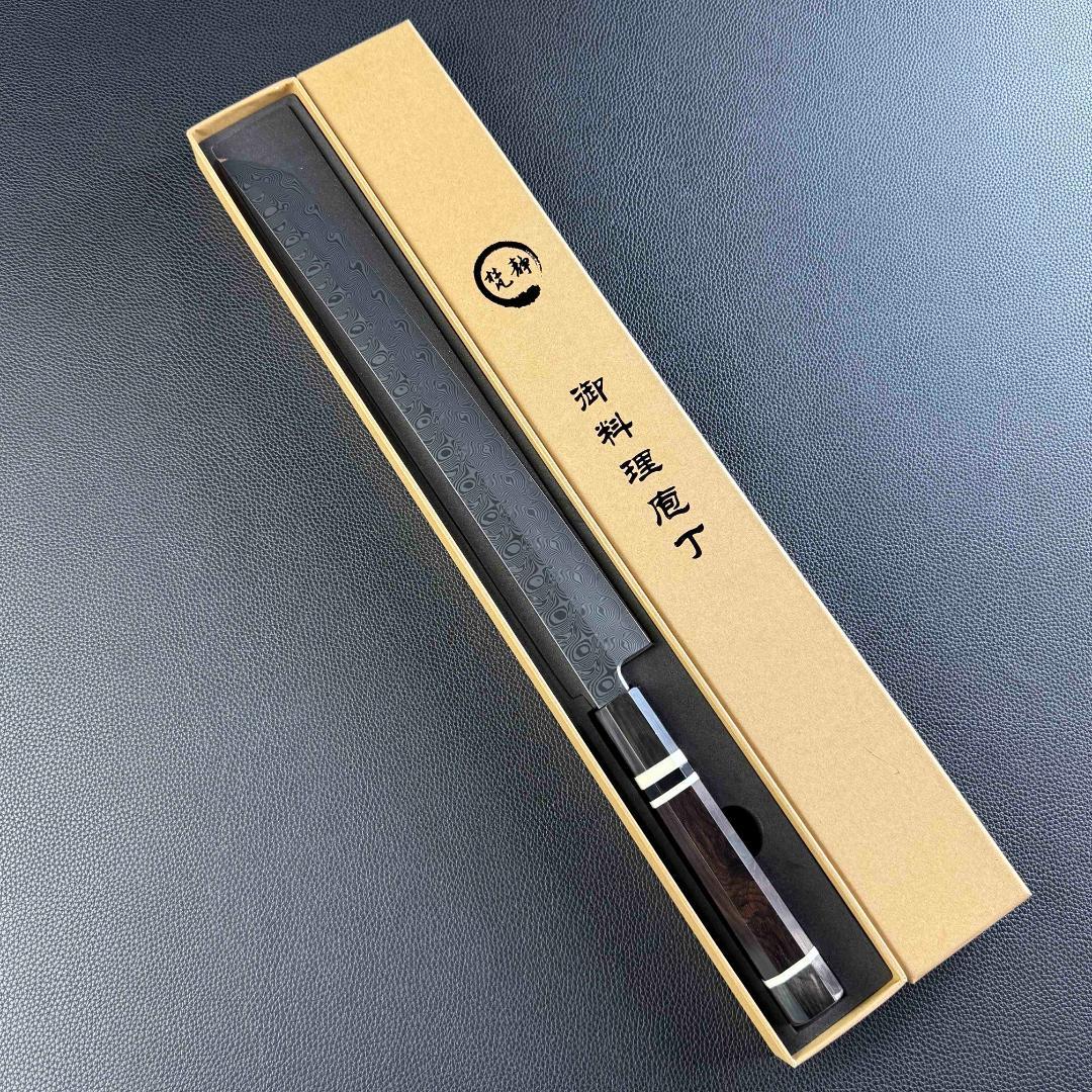 9727新品ダマスカス 先丸包丁 尺一 渦潮紋105層 黒檀黒水牛白三本巻八角柄