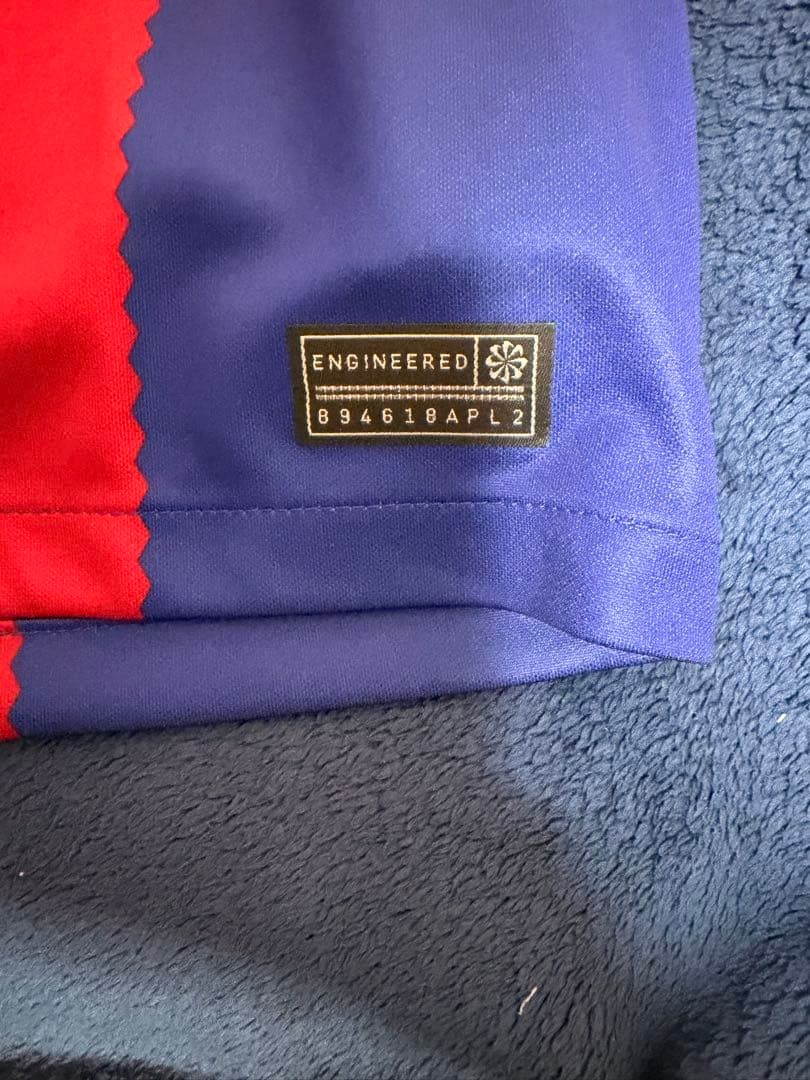 【正規品】FCバルセロナ　レヴァンドフスキ　ユニフォーム