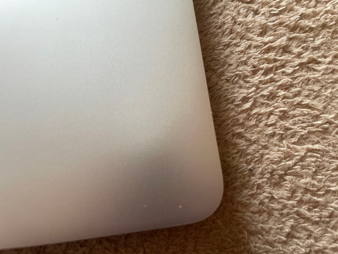 MacBook Pro 2016 15インチ i7 16GB 512GB US