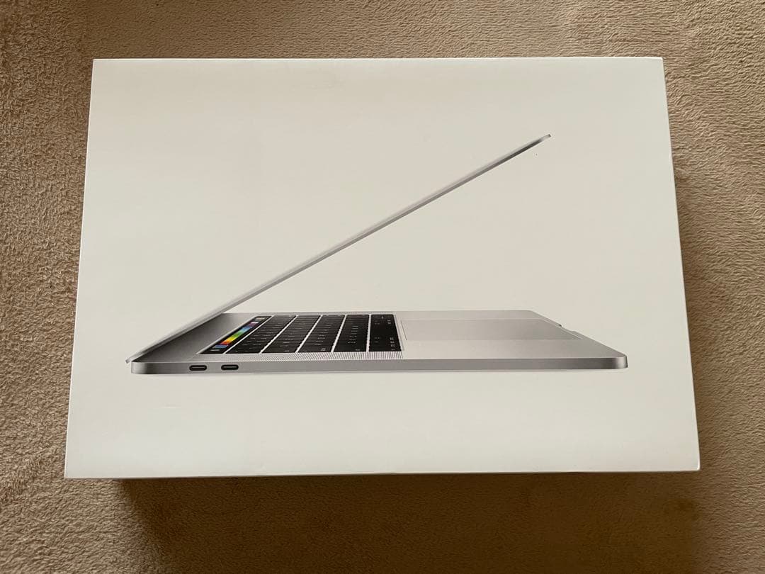 MacBook Pro 2016 15インチ i7 16GB 512GB US