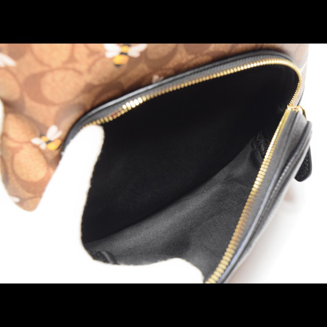【新品未使用】COACH　コーチ　リュック バックパック　レディース　蜂柄