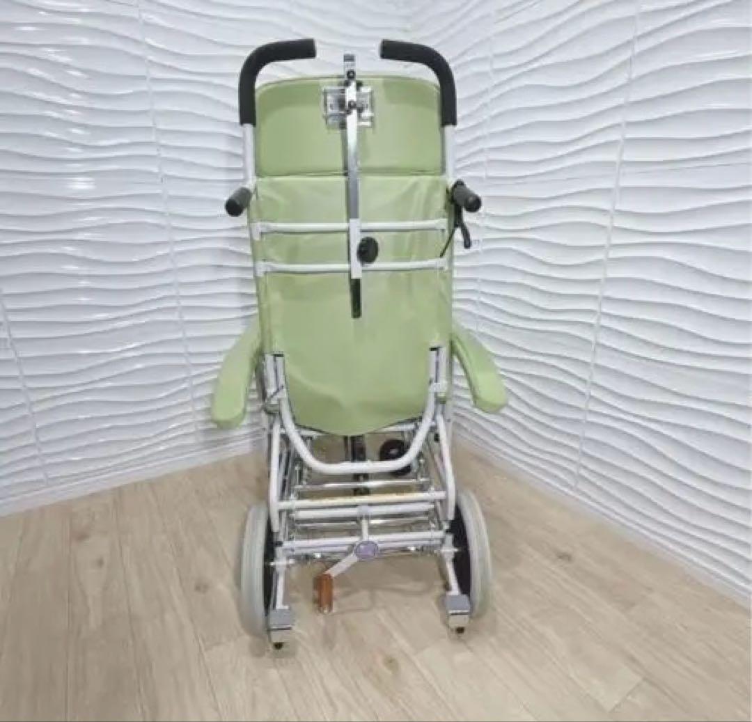 日進医療器　NHR15 リクライニング車椅子