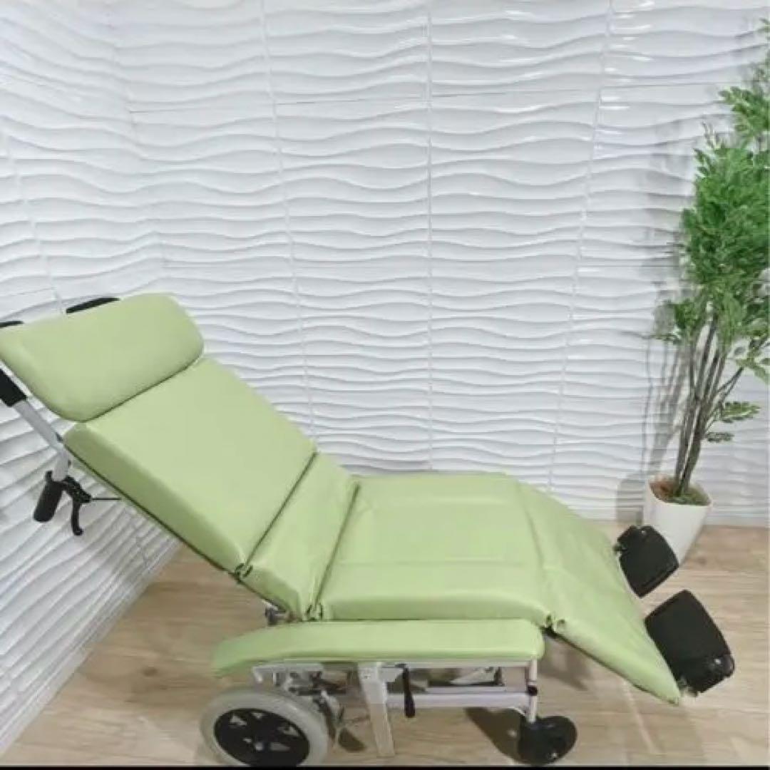 日進医療器　NHR15 リクライニング車椅子