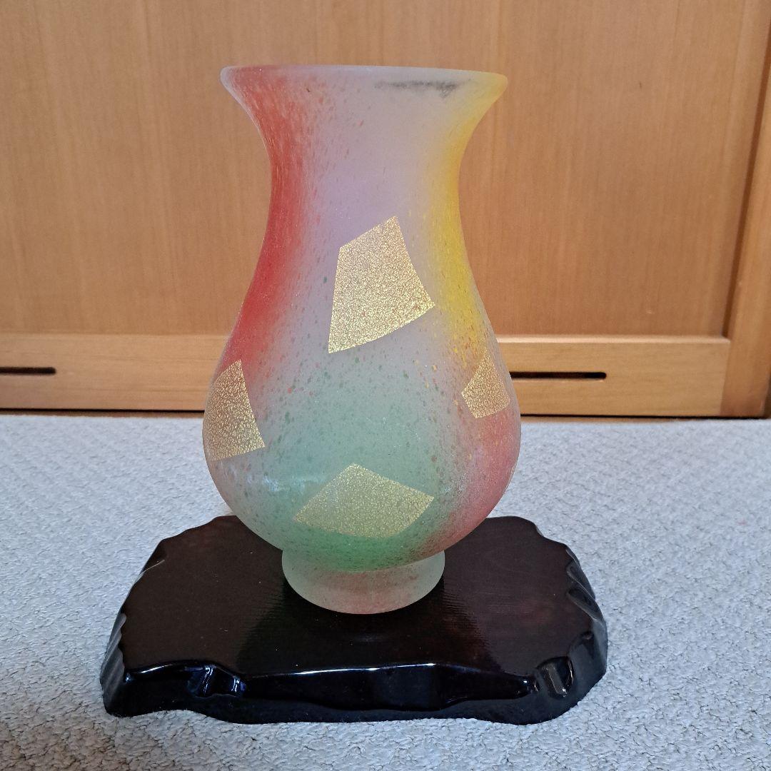 きさらぎ様専用】岩田久利 ガラス工芸 金彩 花瓶 作家もの - メルカリ