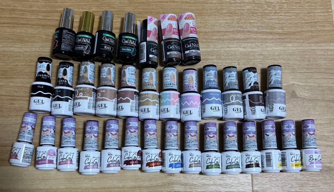 多色ジェルネイルセットまとめ売り124本