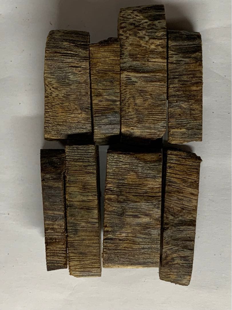 極上黒伽羅 沈香原木 香木 重さ:10.5g