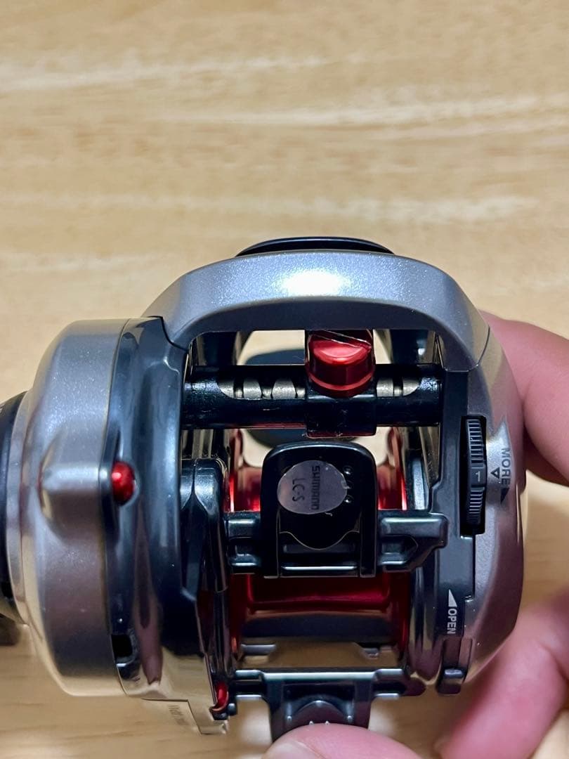 13 メタニウム XG 右ハンドル ZPI NRCスプール 他カスタム品 中古