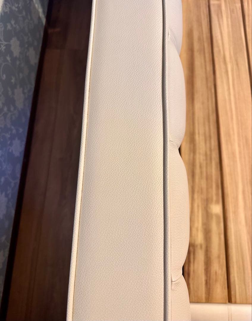 美品送料込み】シモンズ ダブルベット フレームのみ ロココ調 Simmons