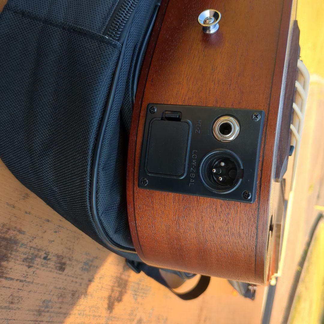 sai koro ya さま専用ウクレレアコースティックベース 4弦 ケース付