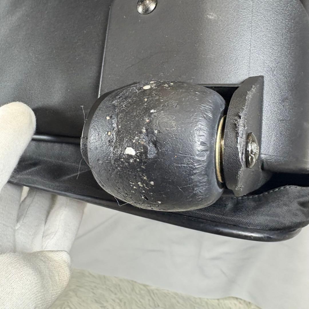 PRADA キャリーケース 三角ロゴ ナイロン キャリーバッグ ビジネス