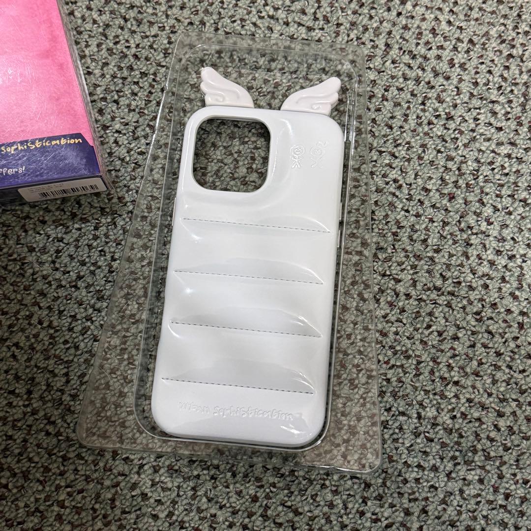 Bratz The Puffer Case iPhone 16 Pro Max用