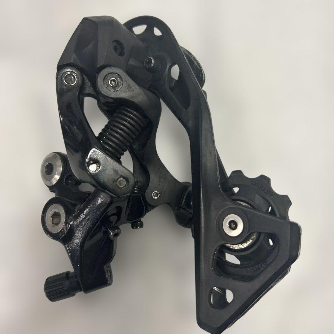 533.SHIMANO シマノ　105 R7000 11速 コンポセット