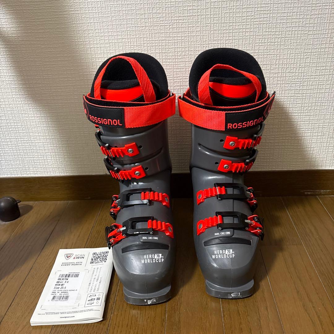 ロシニョールHERO70 WORLDCUP 23.5センチ