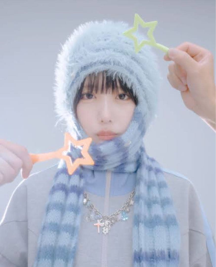 ヘルブラウ　hellblau あの　マフラー　帽子