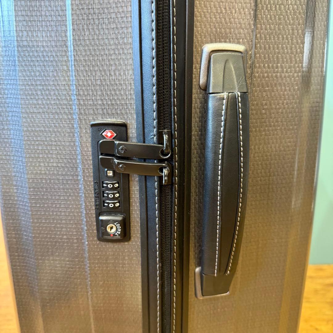 値下げしました‼️【美品✨】サムソナイト　ブラックレーベル　キャリーケース