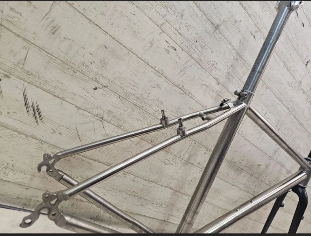 【期間限定】apres×TIG TITANIA チタンフレーム　カンパニョーロ組