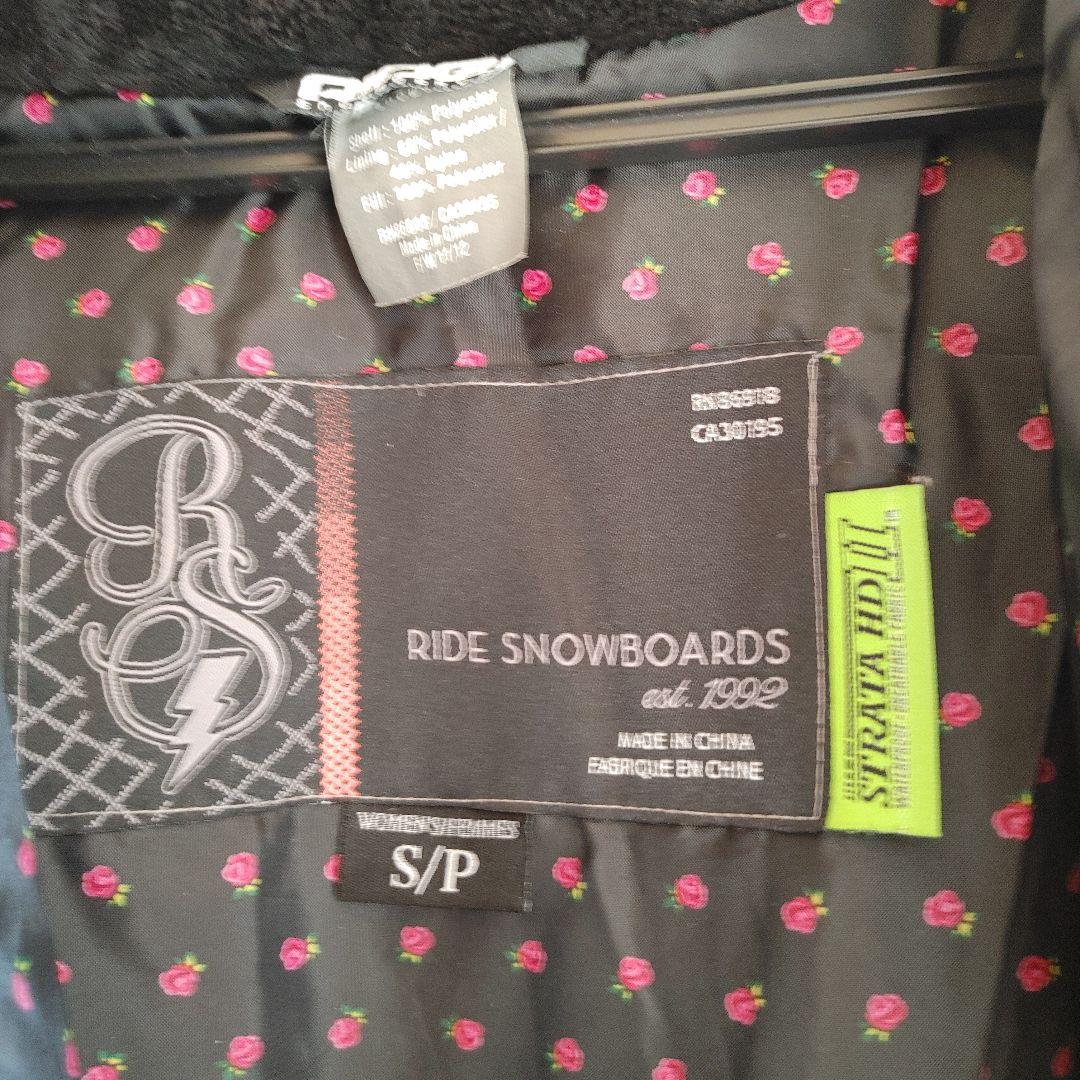 RIDE☆スノーボードウエア上下セット☆セットアップ☆レディースSサイズ