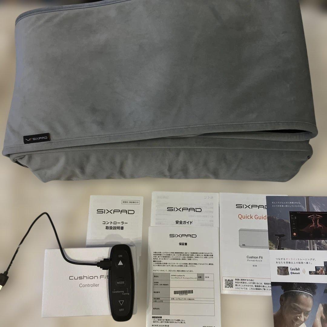 P*ん様 保証書付き！SIXPAD。余り出回らないエクササイズ！巻ける所なら何処