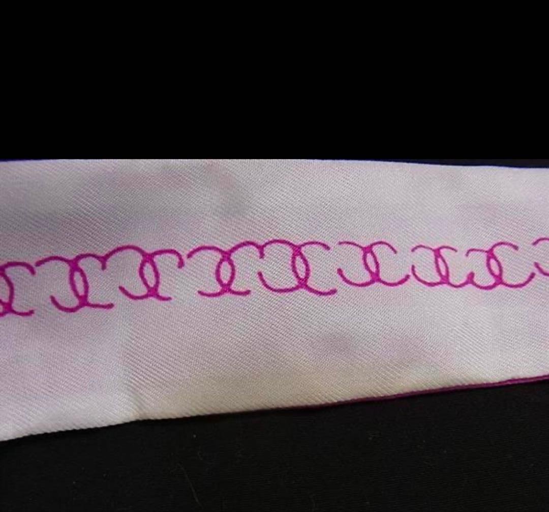 メロンバニー￣(=∵=)￣ ‼︎CHANEL シャネル ロゴリボンスカーフ