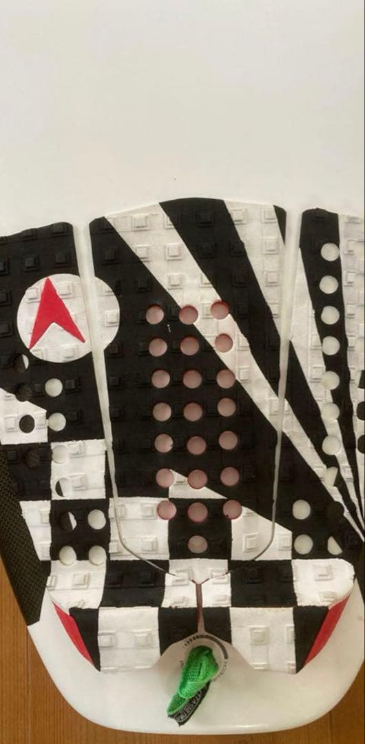 ニューフライヤー 極上品 爆浮力40リッター超 6.4 - メルカリ