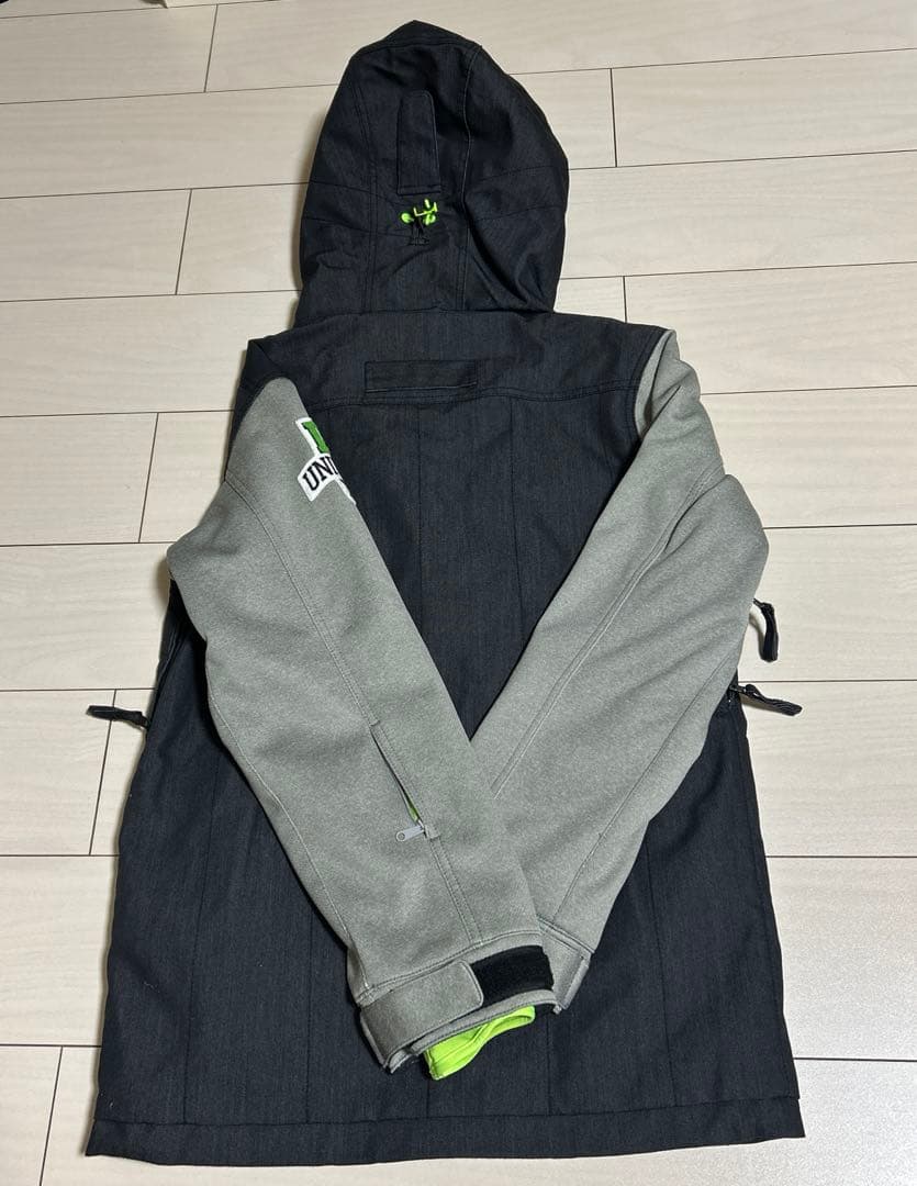 INHABITANTインハビタント スノボウェア　インハビ