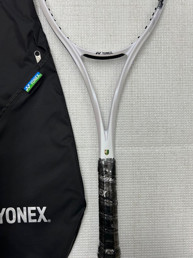 UL1 ジオブレイク80V 新品未使用　ヨネックス　ソフト　テニス　ラケット
