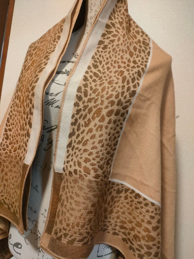 57 超美品　イヴサンローラン　ひざ掛け　大判ストール