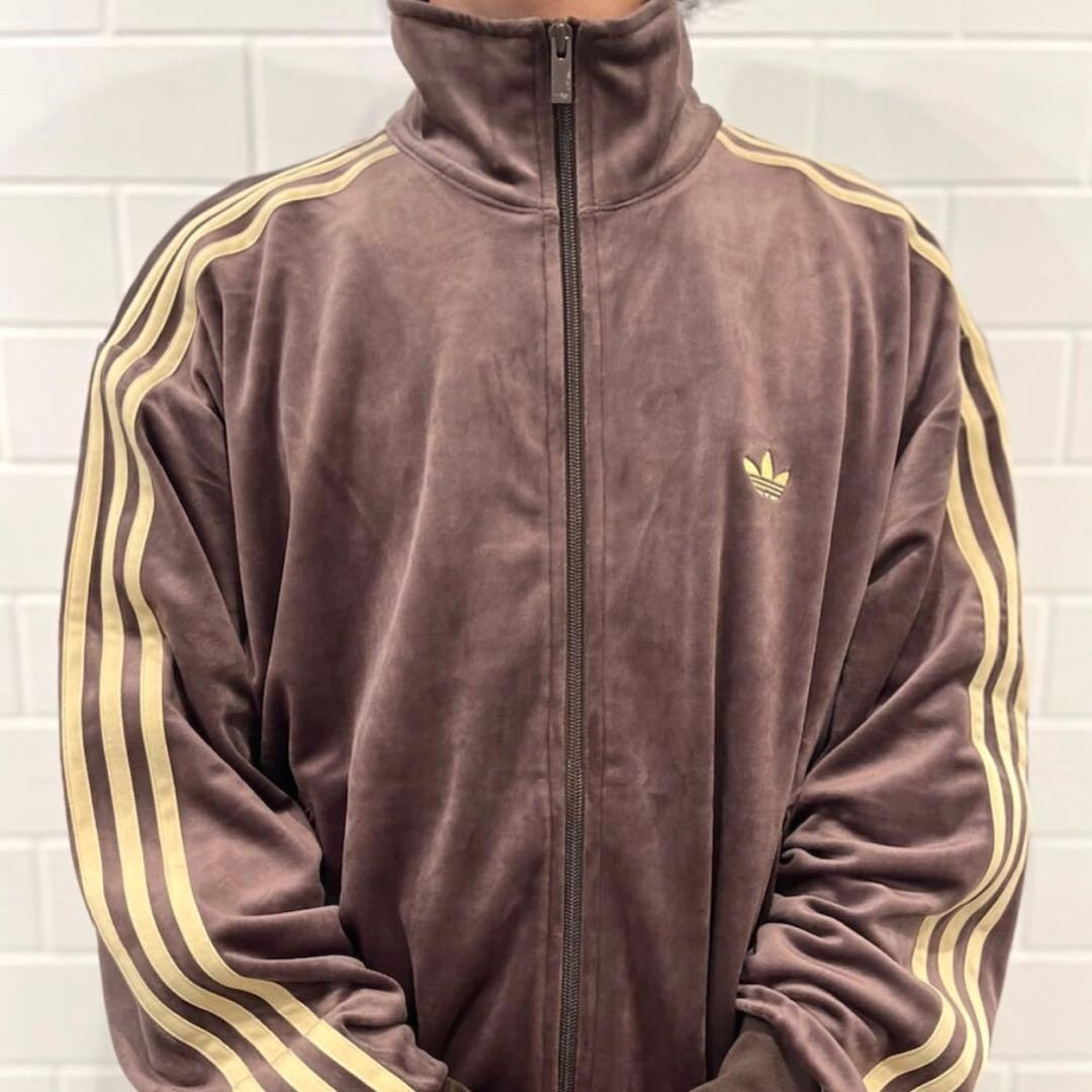 新品　adidas ファイヤーバード トラックトップ ベロア　ダークブラウンSM