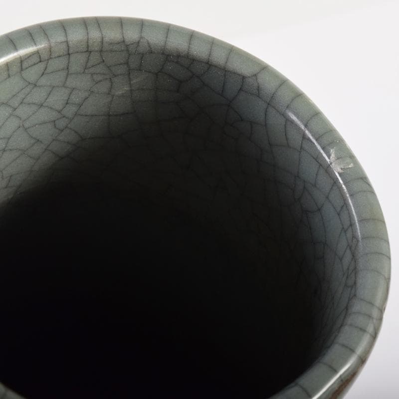 中国　南宋　官窯　青磁　金糸鉄線　貫耳双耳瓶　C　7058A