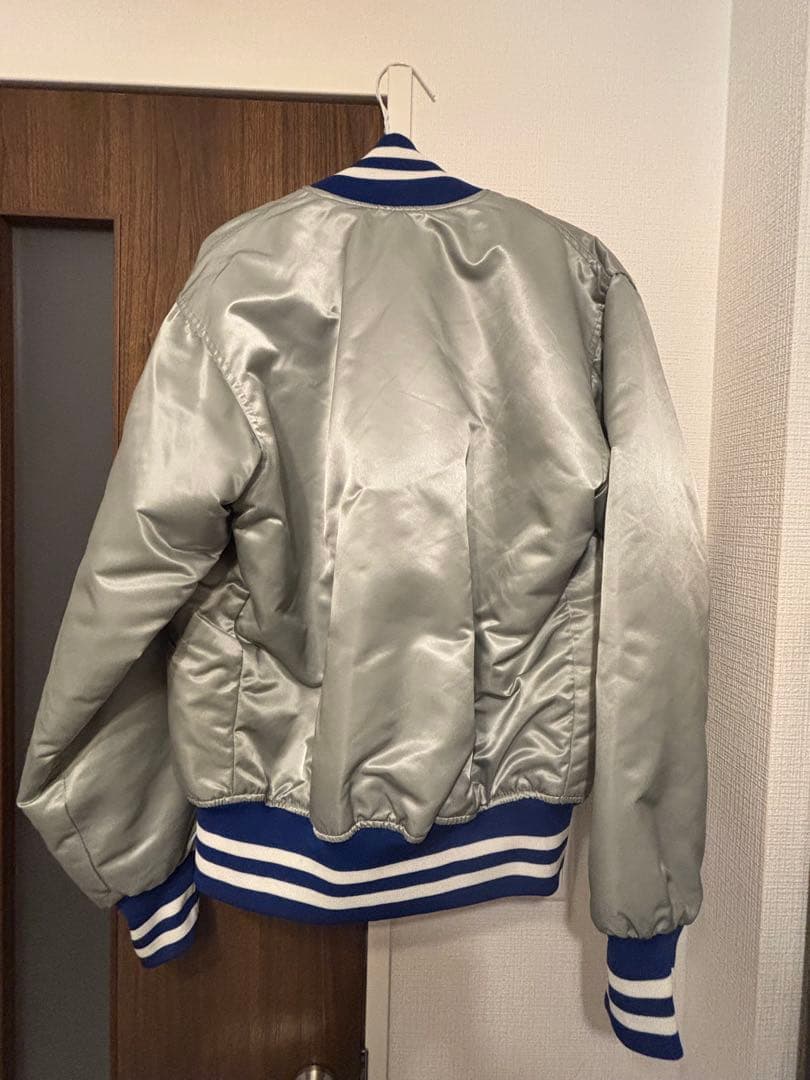 Los Angeles Dodgers ボンバージャケット