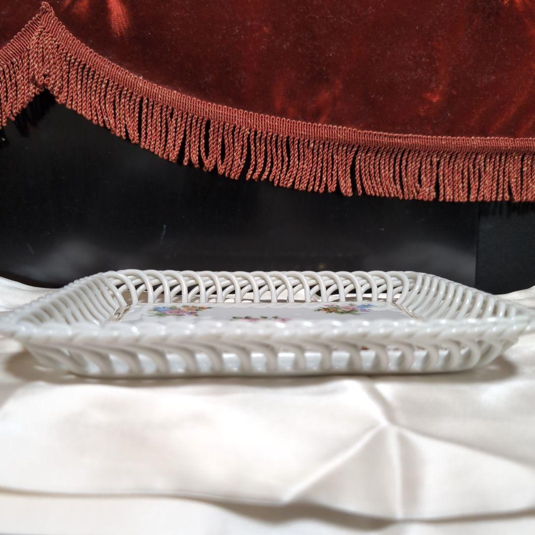 【綺麗♪】　HEREND ヘレンド 透かし編み ヌードルワーク トレイ