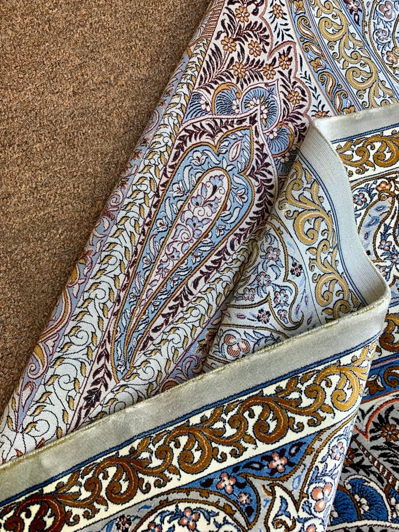 ペルシャ、イラン産シルク 146x224cm ラグ……69pm.