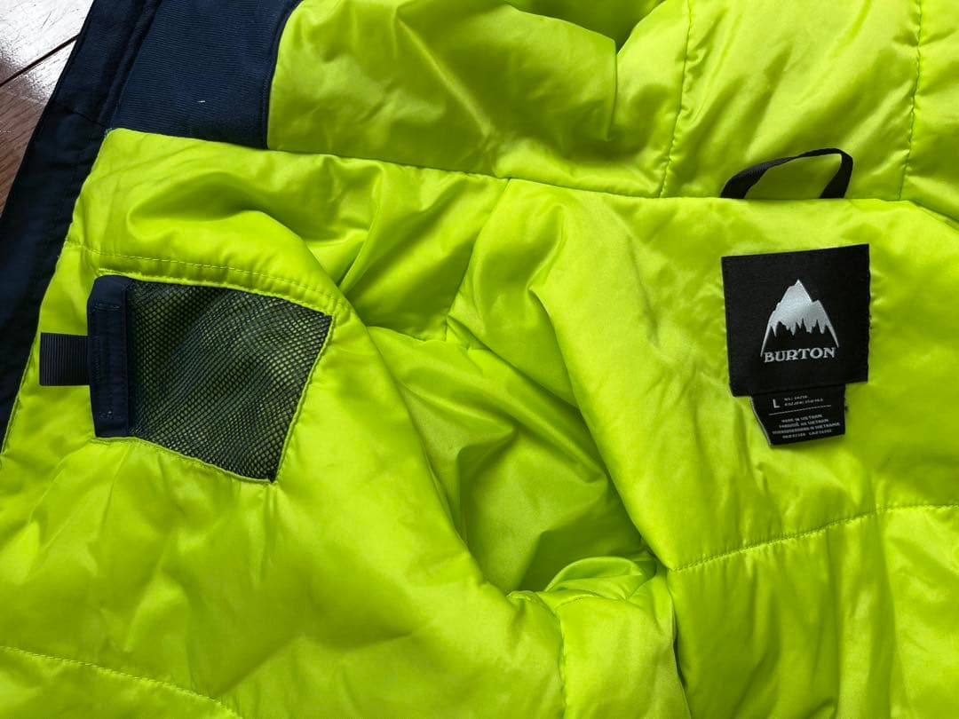 BURTONスノーボードジャケット(キッズ)＋おまけパンツ