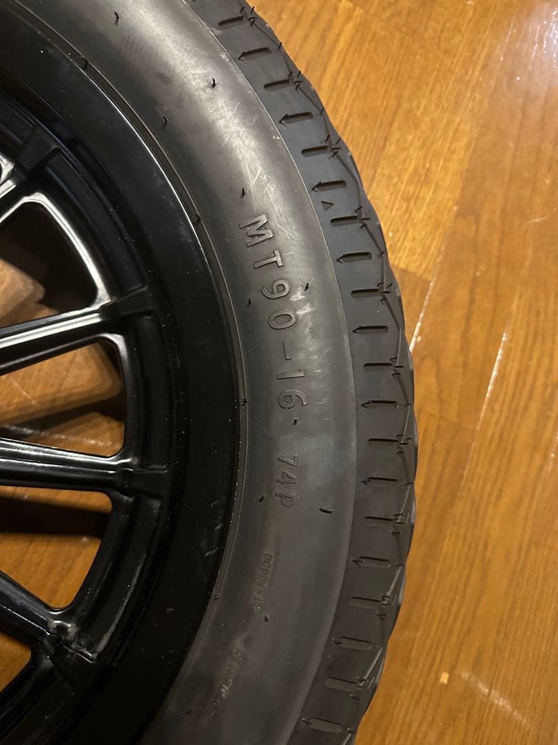 ハーレー純正13本キャストホイール前後　ダイナスポスタ