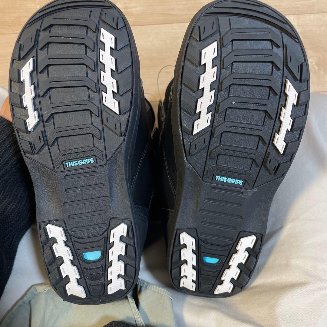 スノボブーツ　使用回数3回 23cm