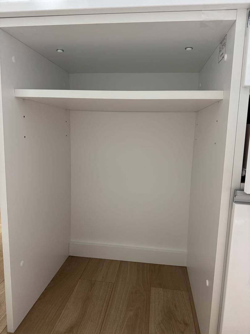 埼玉県川口市]ホワイト キッチンカウンター 引き出し式-専門モールです