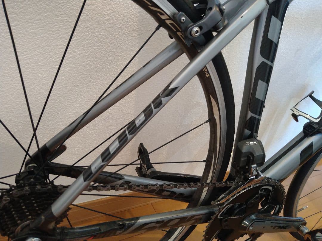 LOOK 695 サイズXS RSP(シートポスト調整可) ホイール、サドル無し