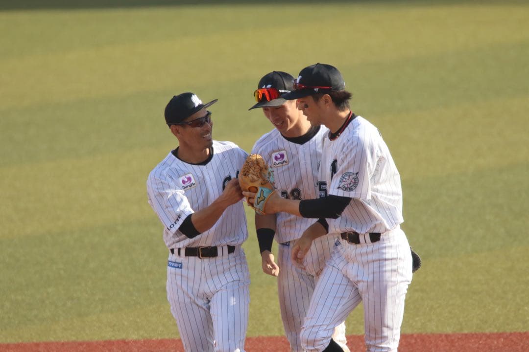 TAMRON タムロン　望遠レンズ 150-600 ケース付き【なお】